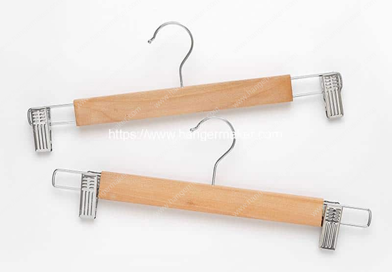 Automatic-Trouser-Wooden-Hanger-with-Clip