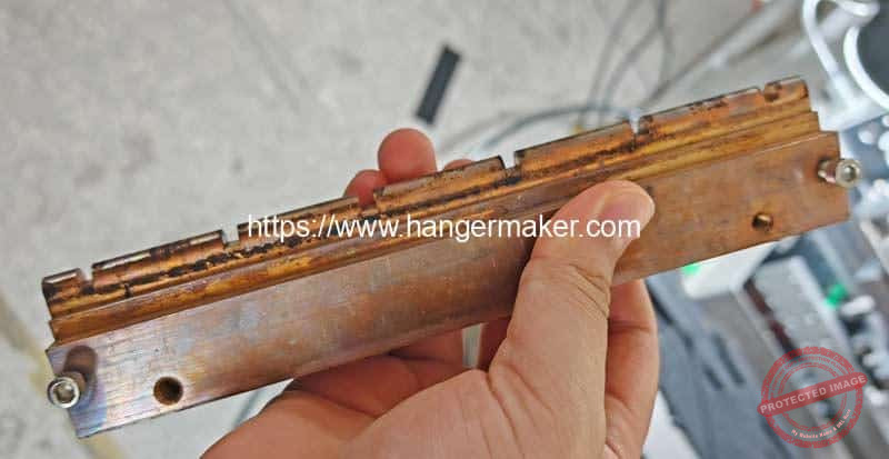 Semi-Automatic-Plastic-Trousers-Rack-Pants-Hanger-Bar-Sponge-Wrapping-Heating-Machine-Heating-Mold