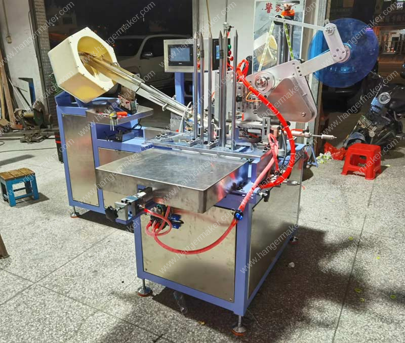 Automatic-Plastic-Hanger-Hook-Inserting-and-Labeling-Machine