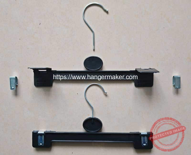 Automatic-Bottom-Arrow-Clip-Hanger-Integrated-Peg-and-Metal-Spring-Assembling-Installing-Machine-with-Hook-Inserting-Function
